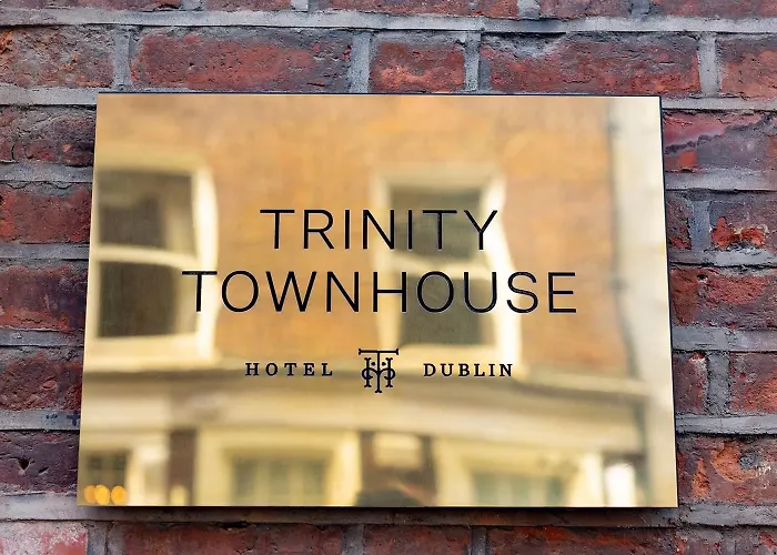 ホテル Trinity Townhouse 3*