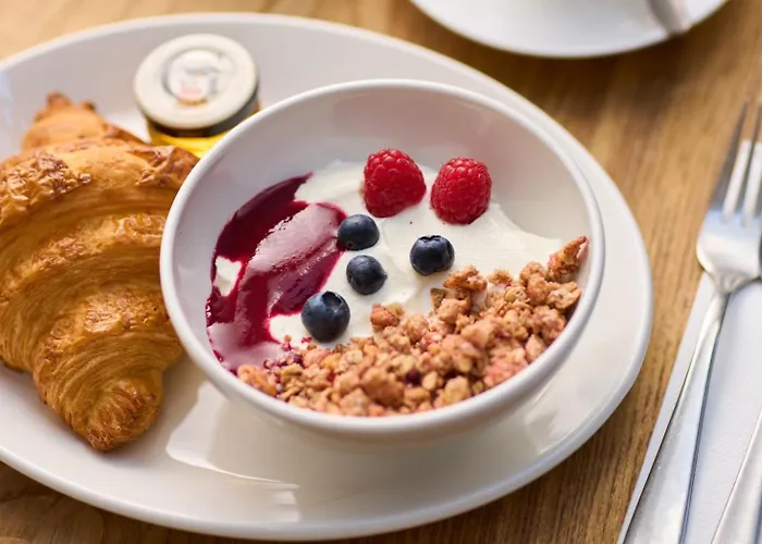 Trinity Townhouse 3*