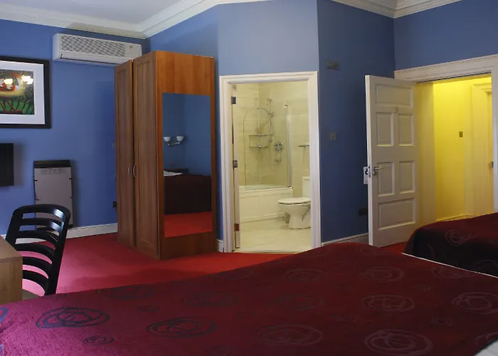 Trinity Townhouse ホテル 3*