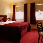 מלון Trinity Townhouse 3*