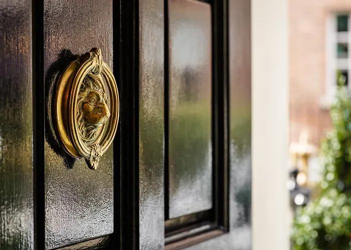 Trinity Townhouse 3* Dublin