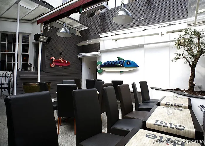 Trinity Townhouse Hotell 3*